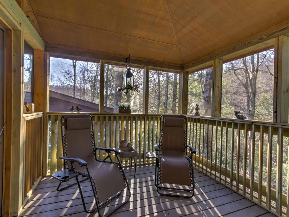 Cozy Nest Gatlinburg Cabin With Porch And Jacuzzi! Villa Екстериор снимка